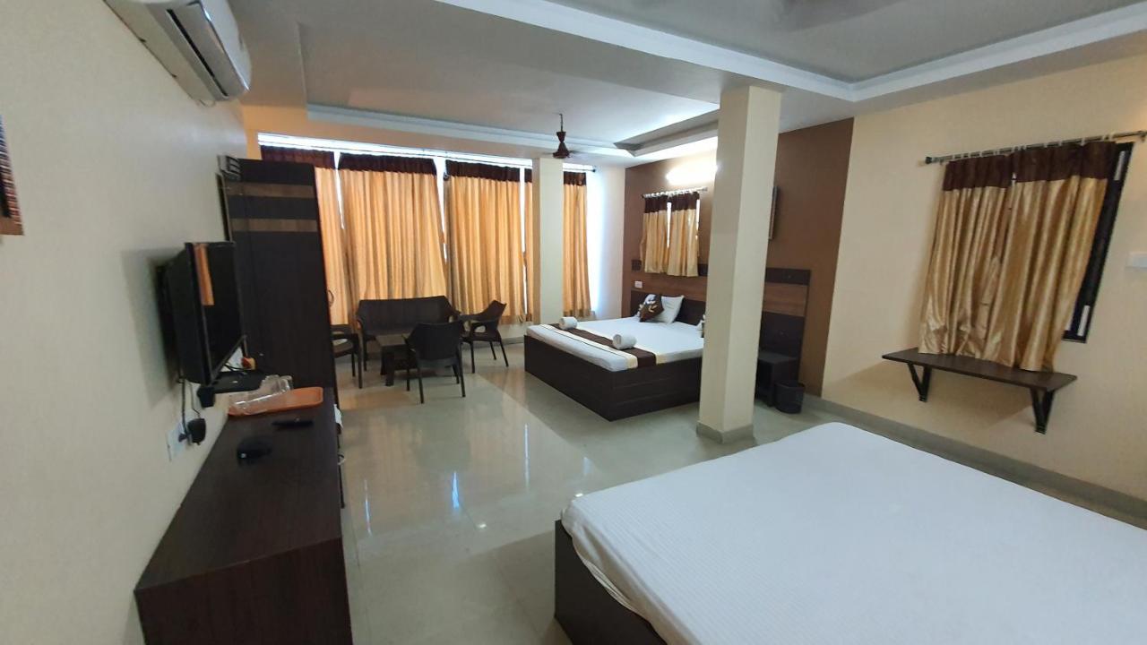 S4 Residency Hotel Chennai Exterior foto